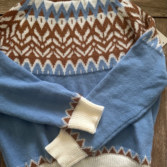 Blue and Brown Fair Isle oversized  Women's Sweater, size small - Picture 8 of 8